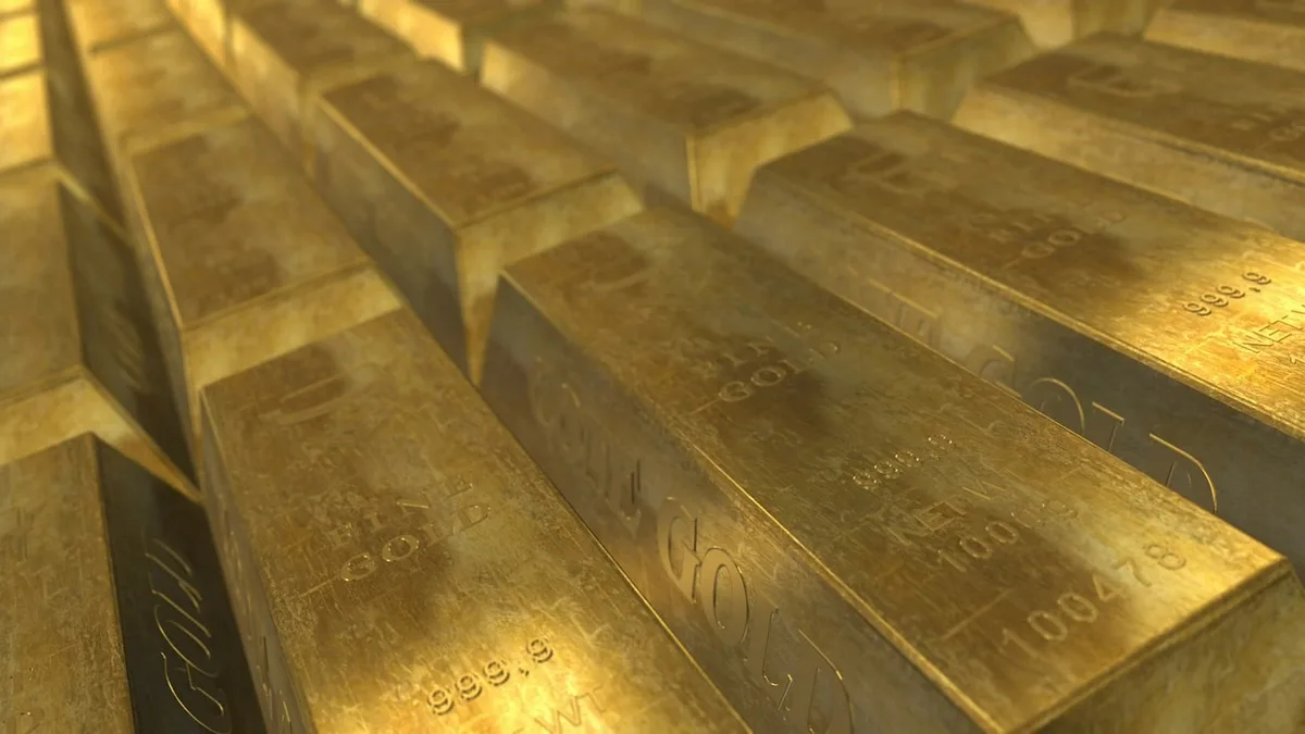 Why Gold Is Beating Bitcoin in 2025